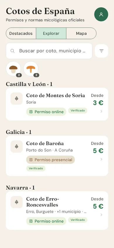 Listado «Cotos de España» agrupado por comunidad autónoma, con el tipo de permiso y el precio oficial de cada coto.